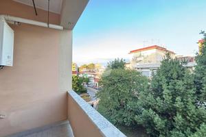 3 LOCALI A NAPOLI
