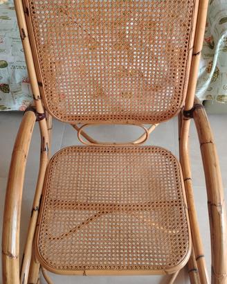 Dondolo stile Thonet