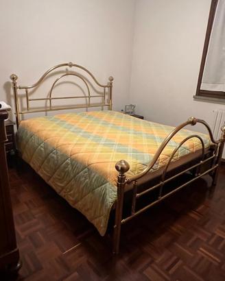 Letto matrimoniale ottone