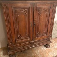 Soggiorno  intero in legno noce massello