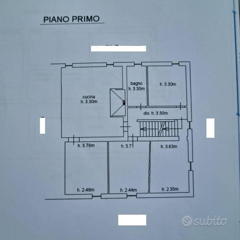 Rustico / Casale di 535 m² con più di 5 locali e b - Vista 4