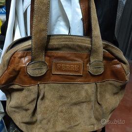 Borsa griffata Ferrè