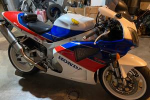 Honda VTR SP1