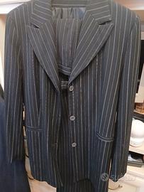 completo giacca e pantalone