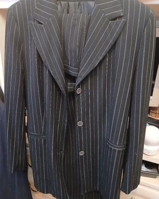 completo giacca e pantalone