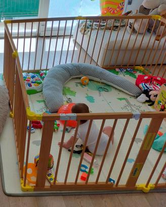 Recinto per bambini in legno