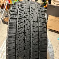 Gomme invernali 215/55 R18 95s