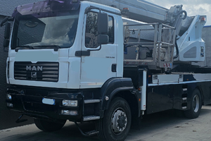 Piattaforma aerea 38 m