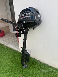 Mercury 3,5 hp a Baia Felice