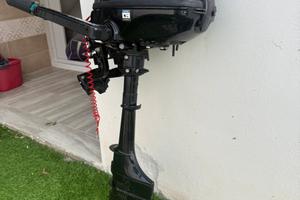 Mercury 3,5 hp a Baia Felice