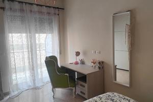 Stanze disponibili per studentesse zona Rione Alto