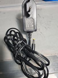 Alimentatore Switching 15V 1.2A