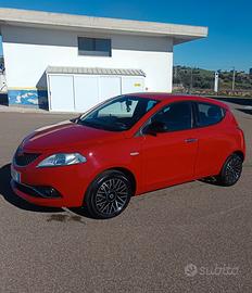 LANCIA YPSILON GPL GOLD