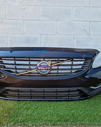 Volvo V60 2014-2018 Restyling Paraurti anteriore 