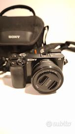 Sony Alpha a6000 + obiettivi + accesori