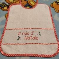 Bavaglini ricamati a mano