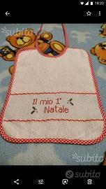 Bavaglini ricamati a mano