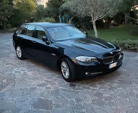 BMW serie 5 143000 km 2011