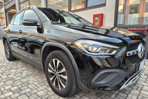 Mercedes-benz GLA 200 Automatic 4Matic Premium