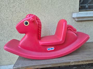 Cavallo a dondolo Little Tikes