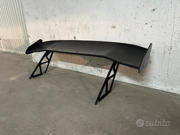 Alettone spoiler fibra di carbonio