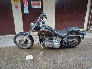 Harley-Davidson Softail Standard 