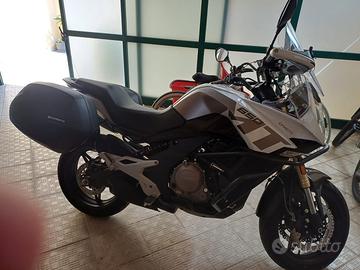 moto 650 Mt