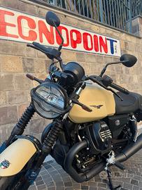 Moto Guzzi V7 stone