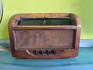 Radio vintage a valvole