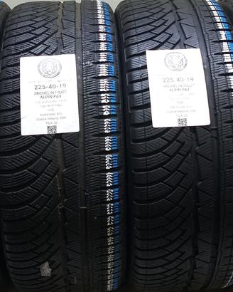 4 GOMME 225 40 19 MICHELIN A66695