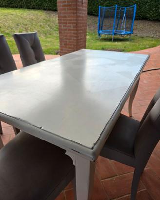 Tavolo legno di noce bianco con sedie