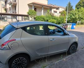 Lancia y - 2015