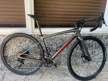 bici gravel Specialized diverge carbonio