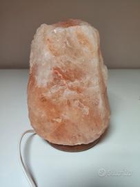 lampada di sale dell'Himalaya