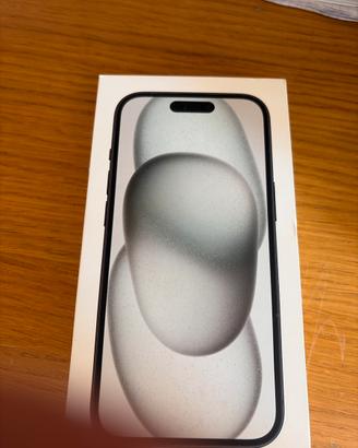 IPhone 15 128 giga nero