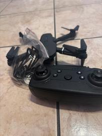 Drone pieghevole con telecomando e accessori 🚁
