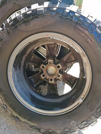 Treno pneumatici 235/70/16