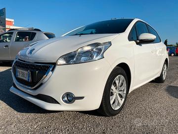 Peugeot 208 1.2 VTi 82 CV 5 porte Active