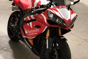 Yamaha YZF R1 