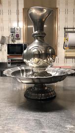 centro tavola con caraffa 