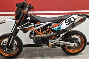 KTM 690 SMC R