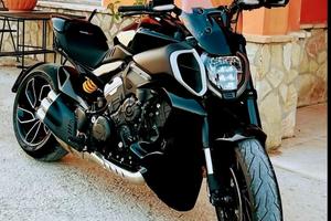 Ducati diavel v4