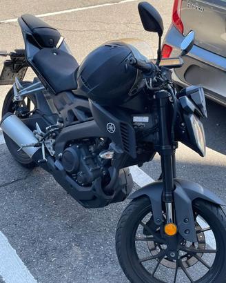Moto MT125 YAMAHA