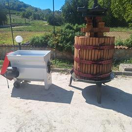 Torchio e pigiatrice