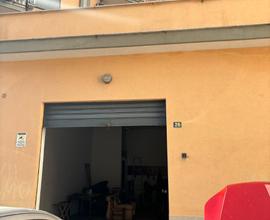 Magazzino/Garage/Locale pressi Villa Tasca 45mq