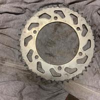 Corona 46 denti passo  520 honda xl/ dominator