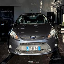 Ford Fiesta 1.4 TDCi 70CV 5 porte Titanium