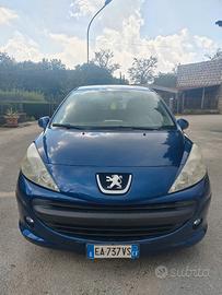 Peugeot 207 - 2010