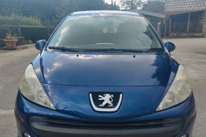 Peugeot 207 - 2010