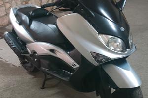 Scooter Yamaha Tmax epoca